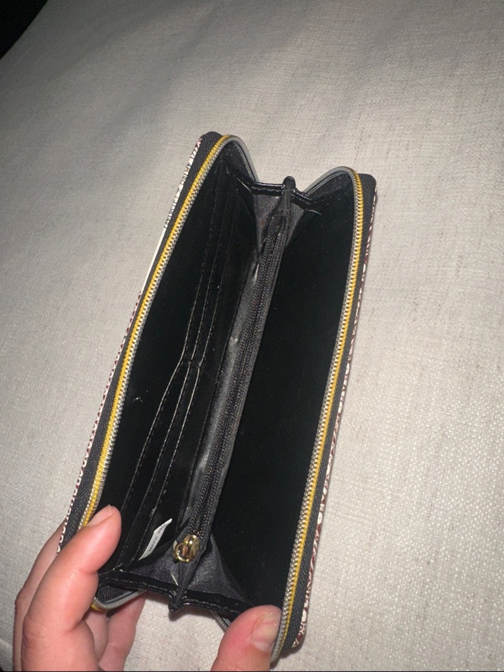 Bandana Wallet - Picture 3 of 3